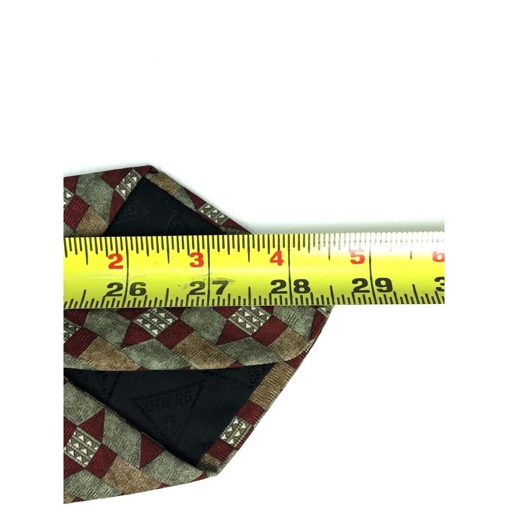 GUESS Men's Tie 100% Silk Handmade In Italy Multi-Color Geometric Necktie 57